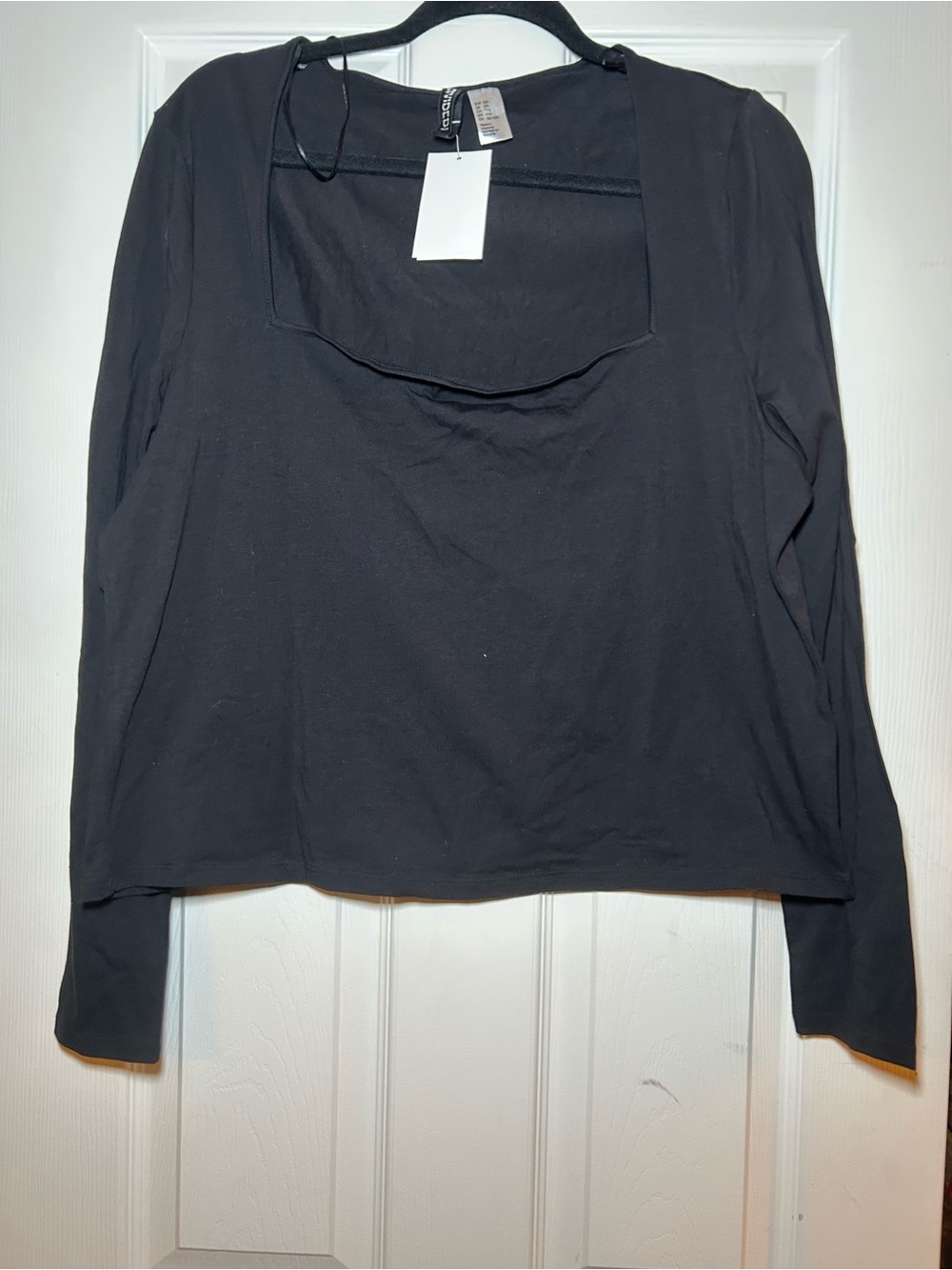 H&M Black Long-Sleeve Square Neck Women's Top